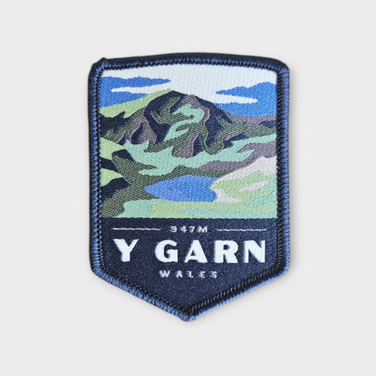 Y Garn depicted on a hiking patch